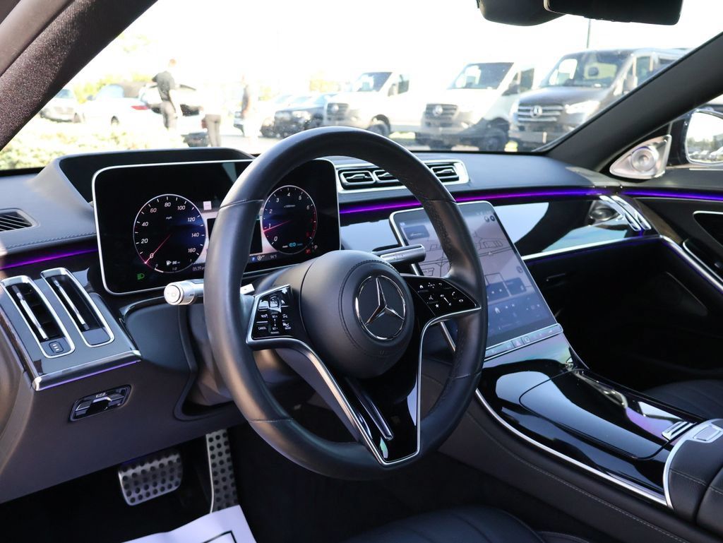Certified 2022 Mercedes-Benz S 500 4MATIC image 19