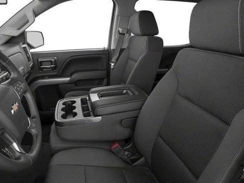 Used 2018 Chevrolet Silverado 1500 LT w/ All Star Edition AWD/4WD image 9