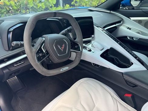 Used 2025 Chevrolet Corvette E-Ray w/ ZER Performance Package image 8