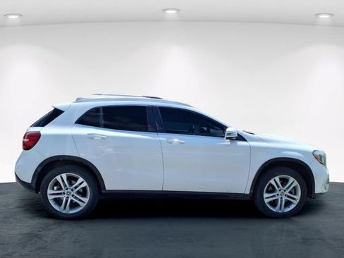 Used 2020 Mercedes-Benz GLA 250 image 11