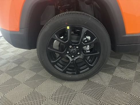 New 2026 Jeep Compass Latitude AWD/4WD image 49