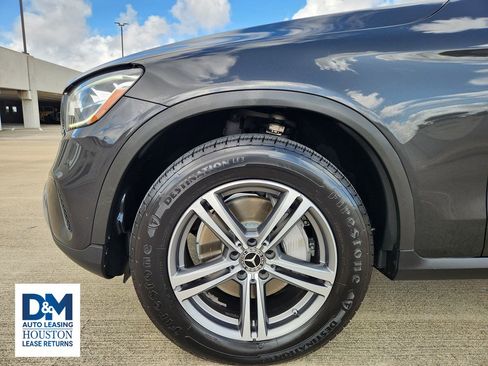 Used 2020 Mercedes-Benz GLC 300 image 4