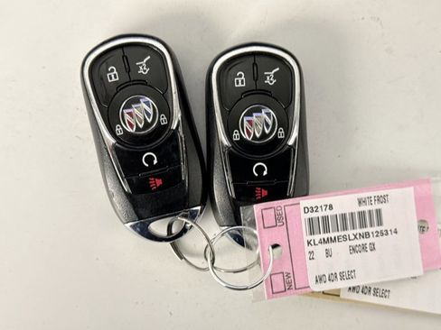 Used 2022 Buick Encore GX Select w/ Sport Touring Package image 19