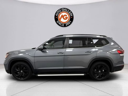 Used 2022 Volkswagen Atlas SE FWD image 4