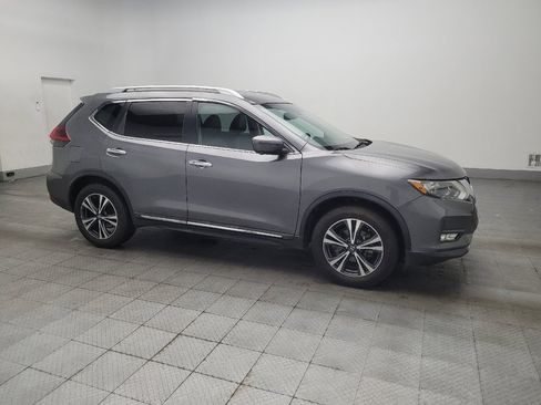 Used 2018 Nissan Rogue SL FWD image 11