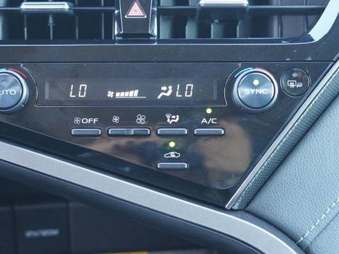 Used 2021 Toyota Camry XSE FWD image 25