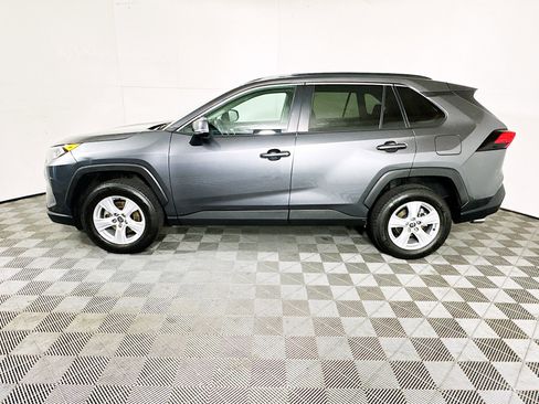 Used 2021 Toyota RAV4 XLE image 6