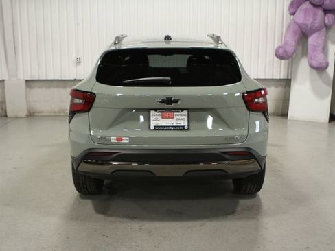 New 2026 Chevrolet Trax ACTIV w/ Driver Confidence Package FWD image 32