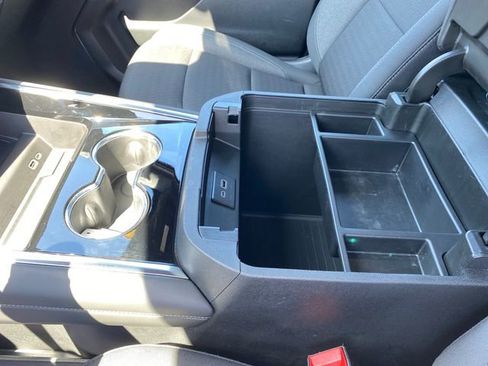 Certified 2025 Chevrolet Suburban LS AWD/4WD image 14