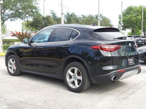 Used 2019 Alfa Romeo Stelvio RWD image 6