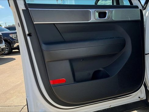 Used 2025 Hyundai Santa Fe SE image 21