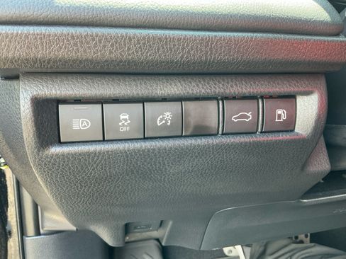 Used 2026 Toyota Camry XSE FWD image 27
