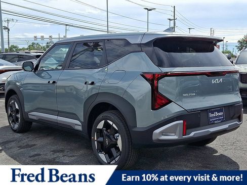 New 2027 Kia Seltos S AWD/4WD image 3