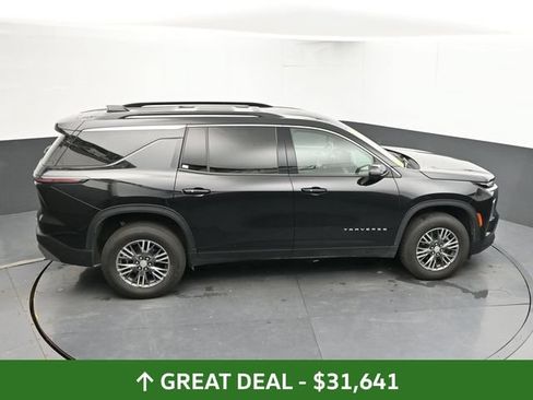 Used 2024 Chevrolet Traverse LT FWD image 39