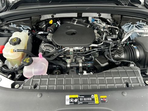 New 2026 Jeep Grand Cherokee Limited image 15