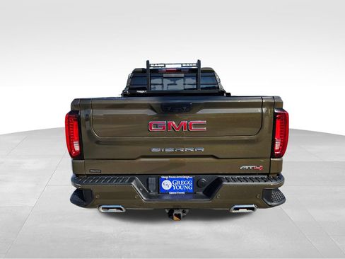 Used 2024 GMC Sierra 1500 AT4 w/ AT4 Preferred Package AWD/4WD image 8