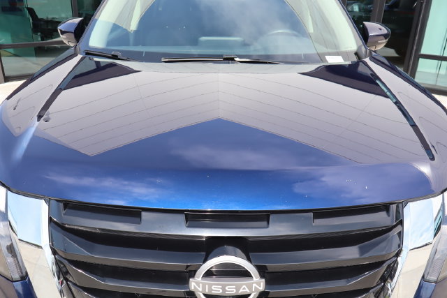 Used 2024 Nissan Pathfinder SV FWD image 19