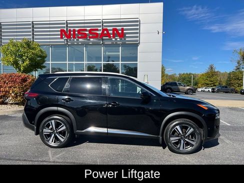 Certified 2021 Nissan Rogue Platinum image 16