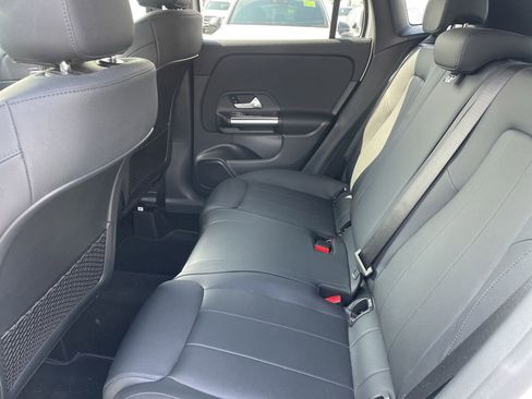 Certified 2023 Mercedes-Benz GLA 250 image 8