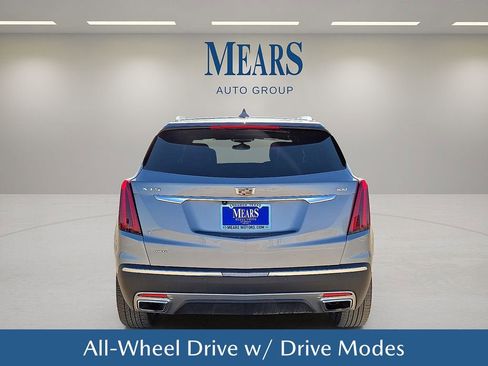 Used 2024 Cadillac XT5 Premium Luxury image 5