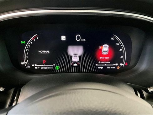 Used 2023 Acura MDX SH-AWD w/ Technology Package image 13