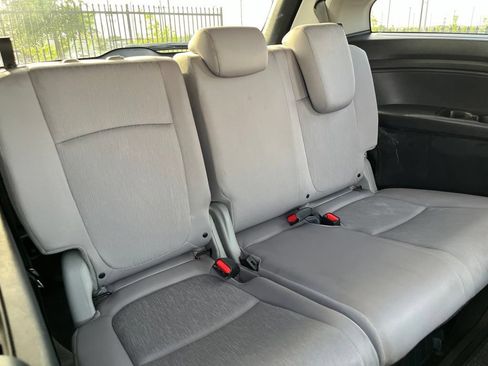 Used 2021 Honda Odyssey EX image 26