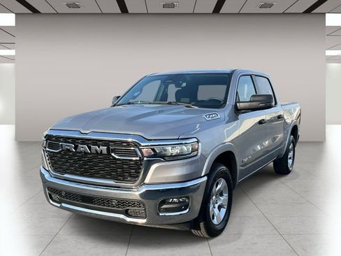 Used 2025 RAM 1500 Big Horn AWD/4WD image 8