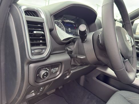 New 2026 RAM 1500 Big Horn AWD/4WD image 14