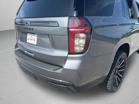 Used 2021 Chevrolet Tahoe Z71 w/ Z71 Off-Road Package AWD/4WD image 32