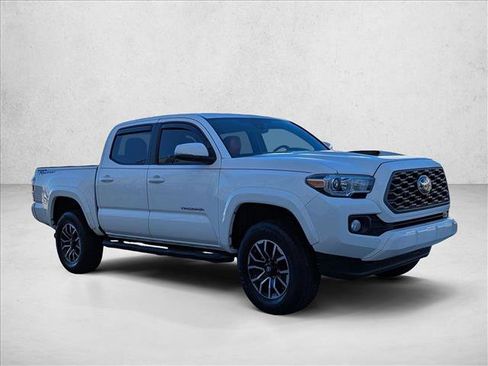 Certified 2021 Toyota Tacoma TRD Sport image 3