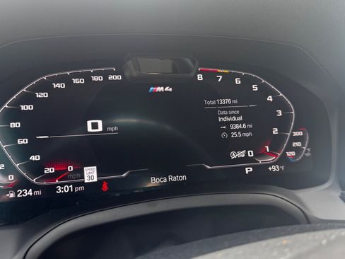 Used 2022 BMW M4 xDrive Competition w/ M Carbon Exterior Package AWD/4WD image 15