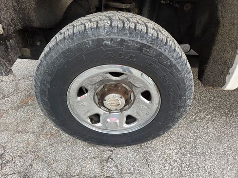 Used 2009 Ford F250 XLT image 8