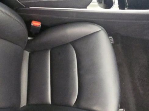 Used 2018 Tesla Model 3 Long Range image 7