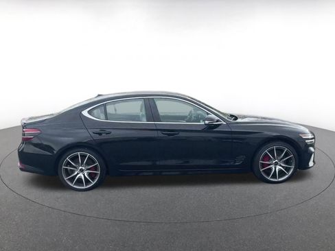 Used 2025 Genesis G70 2.5T image 16