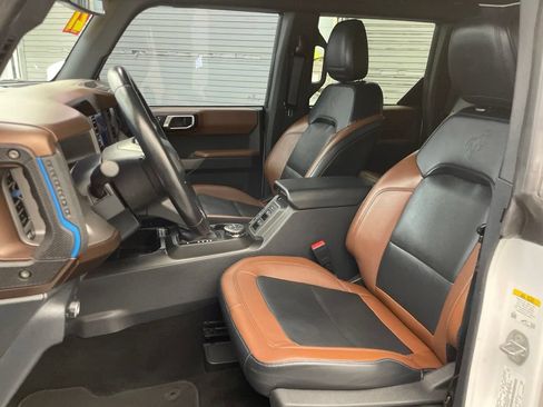 Used 2021 Ford Bronco Outer Banks AWD/4WD image 19