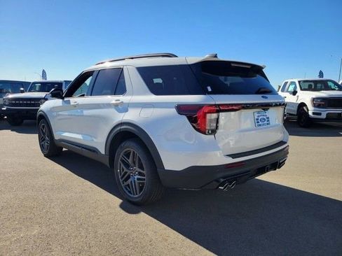 Used 2026 Ford Explorer ST w/ Sun And Sound Package RWD image 3