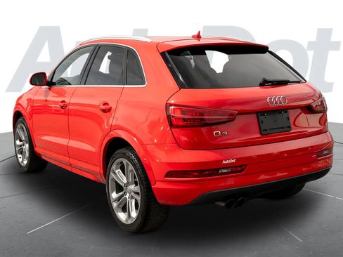 Used 2016 Audi Q3 2.0T Premium Plus FWD image 2