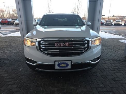 Used 2019 GMC Acadia SLE image 6