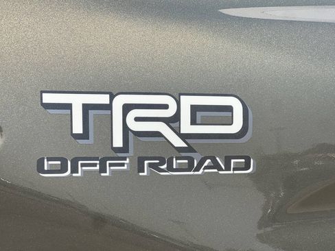 New 2026 Toyota Tacoma TRD Off-Road w/ TRD Off Road Upgrade Package AWD/4WD image 20