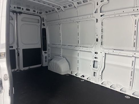 New 2026 RAM ProMaster 2500 w/ Convenience Group image 22