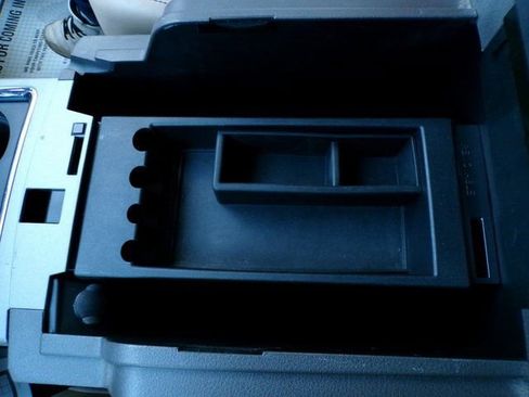 Used 2015 Ford F350 Lariat image 35