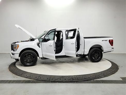 Used 2022 Ford F150 XLT w/ Equipment Group 302A High image 12