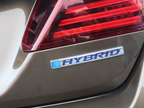 Used 2017 Honda Accord EX-L image 12