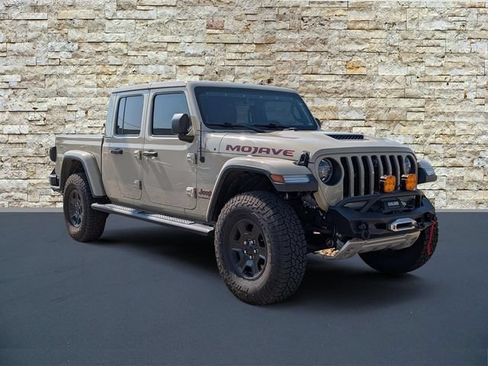 Used 2020 Jeep Gladiator Mojave AWD/4WD image 1