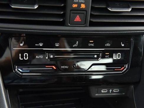 New 2026 Volkswagen Jetta SE image 15