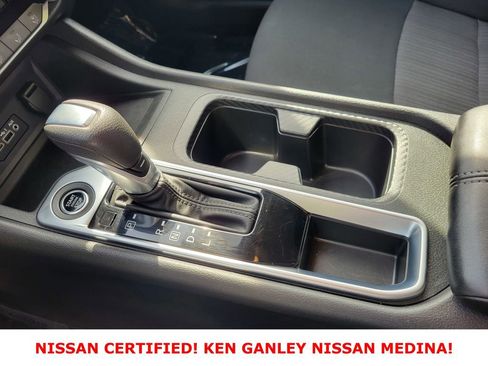 Certified 2024 Nissan Sentra SV image 27