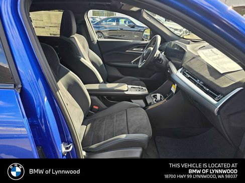 New 2026 BMW X2 xDrive28i w/ Technology Package AWD/4WD image 11