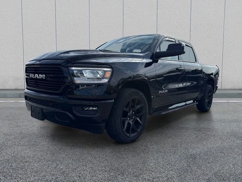 Used 2023 RAM 1500 Laramie AWD/4WD image 3