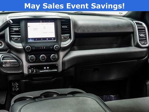Used 2022 RAM 2500 Big Horn AWD/4WD image 16