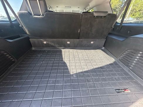 Used 2019 Chevrolet Suburban Premier w/ RST Edition RWD image 42